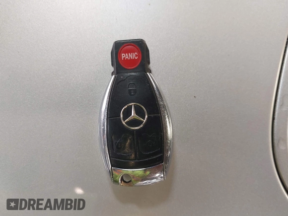 2009 Mercedes-Benz CLK 550 z VIN WDBTJ72H09F265130, wystawiony jako IAAI lot #42436761 z przebiegiem 133 527 mil mil oraz . Historia ofert i sprzedaży dostępna na DreamBid. Obrazek 11.