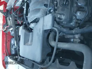 2015 Chevrolet Silverado 1500 LT z VIN 1GCVKREC5FZ393876, wystawiony jako IAAI lot #41342497 z przebiegiem 143 527 mil mil oraz . Historia ofert i sprzedaży dostępna na DreamBid. Obrazek 19.