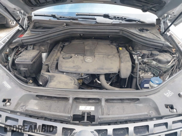 2013 Mercedes-Benz M 350 with VIN 4JGDA5HB4DA166924, listed as a IAAI auction lot 42370011 with 120,648 mi miles and . Bid and sale history available at DreamBid. Image 10.