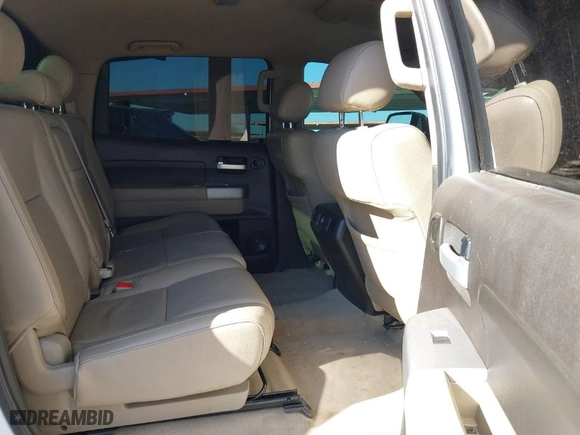 2008 Toyota Tundra 4WD Truck LTD with VIN 5TFDV58178X043007, listed as a IAAI auction lot 41306550 with 209,127 mi miles. Bid and sale history available at carsss.com. Image 8.