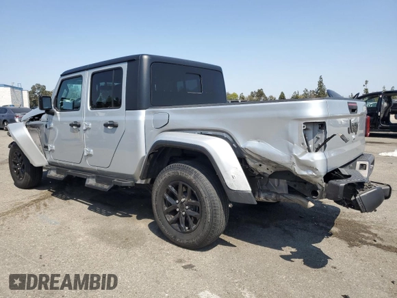 2022 Jeep Gladiator Altitude с VIN 1C6HJTAG1NL164724, выставлен на аукционе Copart как лот 62400065 с пробегом 46 993 миль миль и Списание • Salvage title. История ставок и продаж доступна на DreamBid. Изображение 2.