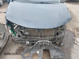 2015 Nissan Rogue SL z VIN 5N1AT2MVXFC853005, wystawiony jako IAAI lot #41480177 z przebiegiem Nie podano mil oraz . Historia ofert i sprzedaży dostępna na DreamBid. Obrazek 13.