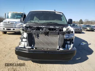 2024 Chevrolet Express Cargo Van with VIN 1GCWGBFP0R1236936, listed as a Copart auction lot 89120985 with 0 mi miles and Salvage Title. Bid and sale history available at carsss.com. Image 5.