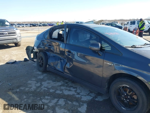 2013 Toyota Prius One with VIN JTDKN3DU8D5581720, listed as a IAAI auction lot 41710581 with 119,696 mi miles. Bid and sale history available at carsss.com. Image 6.