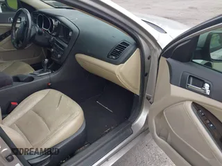 2013 Kia Optima EX z VIN 5XXGN4A70DG251141, wystawiony jako IAAI lot #42410478 z przebiegiem 245 963 mil mil oraz . Historia ofert i sprzedaży dostępna na DreamBid. Obrazek 5.