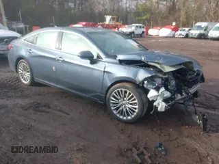2022 Toyota Avalon Limited z VIN 4T1DZ1FB3NU072764, wystawiony jako IAAI lot #41434352 z przebiegiem 40 969 mil mil oraz . Historia ofert i sprzedaży dostępna na DreamBid. Obrazek 1.