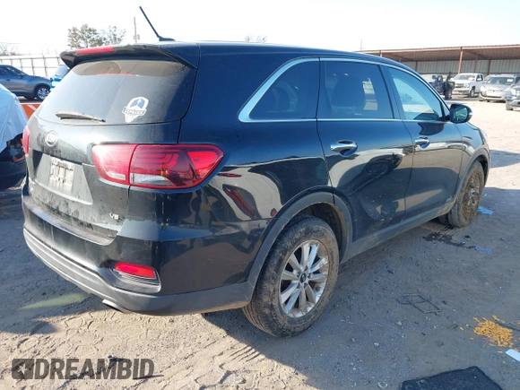 2020 Kia Sorento LX V6 with VIN 5XYPGDA56LG615176, listed as a IAAI auction lot 40988241 with 103,338 mi miles. Bid and sale history available at carsss.com. Image 4.