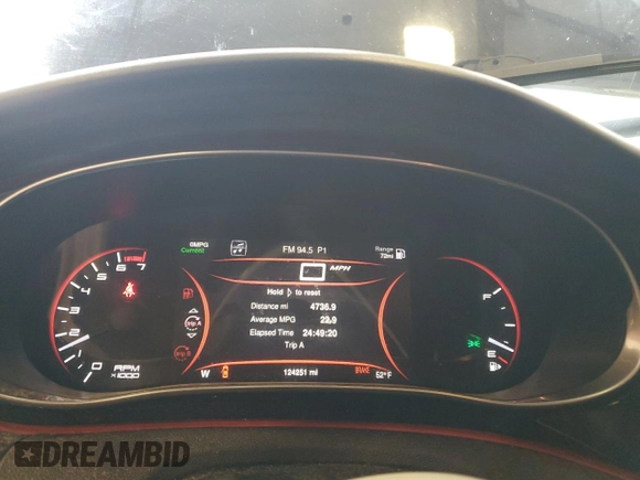 2015 Dodge Dart SXT z VIN 1C3CDFBB5FD344660, wystawiony jako Copart lot #57314415 z przebiegiem 124 251 mil mil oraz Nie do naprawy • Non repairable. Historia ofert i sprzedaży dostępna na DreamBid. Obrazek 9.
