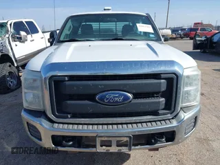 2015 Ford F-250 XLT с VIN 1FT7X2B62FEC35521, выставлен на аукционе IAAI как лот 42062782 с пробегом Не указан миль и . История ставок и продаж доступна на DreamBid. Изображение 11.
