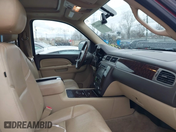 2013 GMC Yukon Denali with VIN 1GKS1EEFXDR314454, listed as a IAAI auction lot 41691051 with 141,612 mi miles. Bid and sale history available at carsss.com. Image 5.