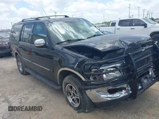 1997 Ford Expedition XLT with VIN 1FMFU18L5VLB43319, listed as a IAAI auction lot 42406117 with 298,776 mi miles and . Bid and sale history available at DreamBid. Image 1.