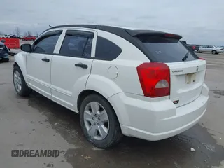 2007 Dodge Caliber SXT z VIN 1B3HB48B77D185971, wystawiony jako IAAI lot #41615355 z przebiegiem 165 367 mil mil oraz . Historia ofert i sprzedaży dostępna na DreamBid. Obrazek 3.