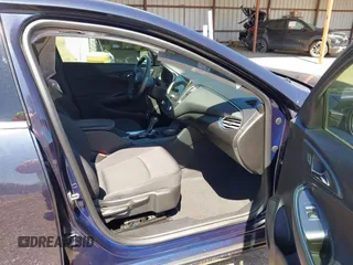2017 Chevrolet Malibu LT with VIN 1G1ZE5STXHF254152, listed as a IAAI auction lot 41864015 with 72,994 mi miles and . Bid and sale history available at DreamBid. Image 5.