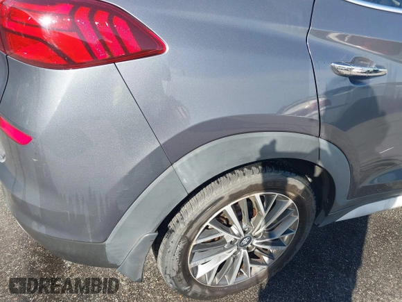 2019 Hyundai Tucson Ultimate with VIN KM8J3CAL5KU853538, listed as a IAAI auction lot 41752809 with 136,348 mi miles. Bid and sale history available at carsss.com. Image 6.
