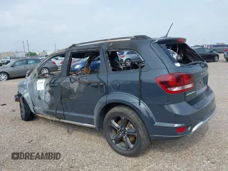 2018 Dodge Journey Crossroad with VIN 3C4PDCGG6JT276565, listed as a IAAI auction lot 42158555 with Not provided miles and . Bid and sale history available at DreamBid. Image 13.