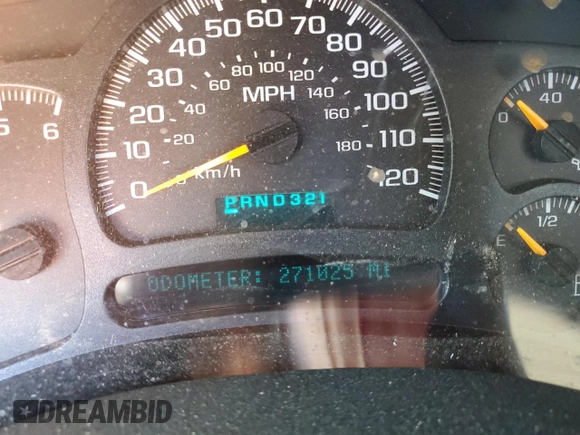 2004 Chevrolet Silverado 1500 LS with VIN 1GCEC14T54Z253372, listed as a Copart auction lot 75456634 with 271,025 mi miles and Salvage Title. Bid and sale history available at carsss.com. Image 9.