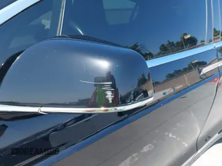 2017 Tesla Model X 90D z VIN 5YJXCBE23HF027198, wystawiony jako IAAI lot #42439451 z przebiegiem 111 122 mil mil oraz . Historia ofert i sprzedaży dostępna na DreamBid. Obrazek 22.