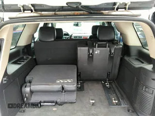 2013 GMC Yukon SLT with VIN 1GKS2CE09DR238626, listed as a IAAI auction lot 41758168 with 170,371 mi miles. Bid and sale history available at carsss.com. Image 17.