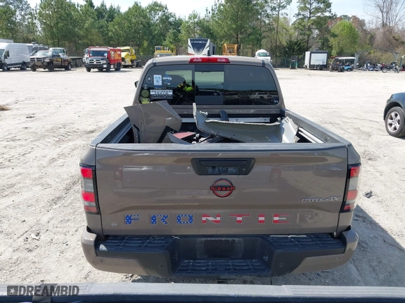 2023 Nissan Frontier PRO-4X with VIN 1N6ED1EKXPN620732, listed as a IAAI auction lot 41839561 with 27,496 mi miles. Bid and sale history available at carsss.com. Image 17.