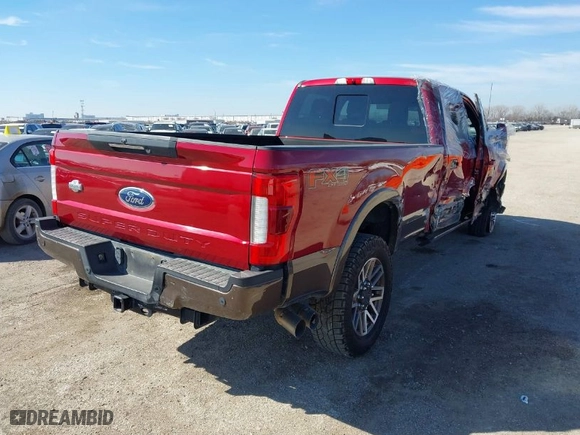 2017 Ford Super Duty F-250 SRW Lariat with VIN 1FT7W2BTXHEE69983, listed as a IAAI auction lot 41650957 with 177,645 mi miles. Bid and sale history available at carsss.com. Image 4.