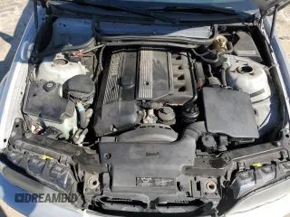 2001 BMW 3 Series 325Ci with VIN WBABS33401JY54613, listed as a Copart auction lot 49058085 with 0 mi miles and Non Repairable. Bid and sale history available at carsss.com. Image 13.