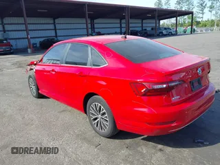 2021 Volkswagen Jetta S z VIN 3VWC57BU3MM016295, wystawiony jako IAAI lot #41880683 z przebiegiem 85 113 mil mil oraz . Historia ofert i sprzedaży dostępna na DreamBid. Obrazek 3.