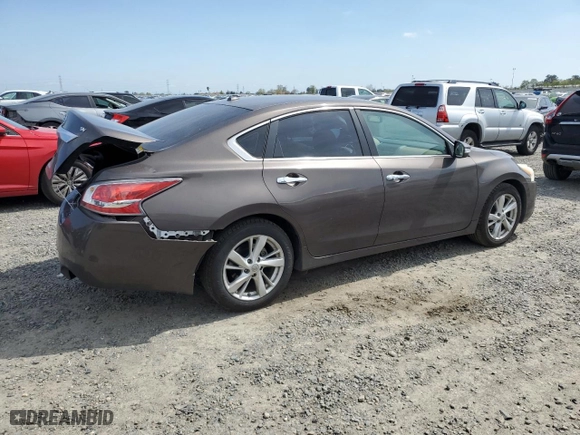 2015 Nissan Altima 2.5 with VIN 1N4AL3AP9FC255087, listed as a Copart auction lot 50465255 with 200,258 mi miles and Salvage Title. Bid and sale history available at carsss.com. Image 3.