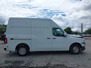 2014 Nissan NV S with VIN 1N6AF0LY0EN101826, listed as a IAAI auction lot 42300946 with 275,721 mi miles and . Bid and sale history available at DreamBid. Image 13.