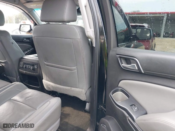 2017 Chevrolet Tahoe LT with VIN 1GNSKBKC3HR135025, listed as a IAAI auction lot 41176528 with 168,195 mi miles. Bid and sale history available at carsss.com. Image 8.