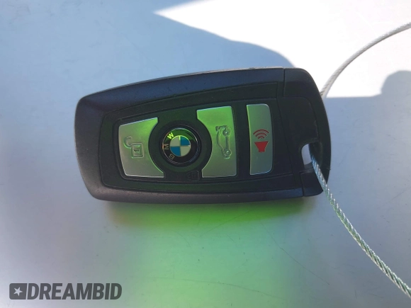 2014 BMW X3 xDrive28i with VIN 5UXWX9C5XE0D33090, listed as a IAAI auction lot 41932561 with 42,783 mi miles and . Bid and sale history available at DreamBid. Image 11.