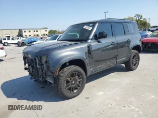 2024 Land Rover Defender S z VIN SALEJ7EUXR2295285, wystawiony jako Copart lot #75240624 z przebiegiem 12 668 mil mil oraz Szkoda całkowita • Salvage title. Historia ofert i sprzedaży dostępna na DreamBid. Obrazek 1.