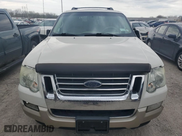 2008 Ford Explorer Eddie Bauer with VIN 1FMEU74E08UB01743, listed as a Copart auction lot 54884165 with 158,651 mi miles and Clean Title. Bid and sale history available at carsss.com. Image 5.