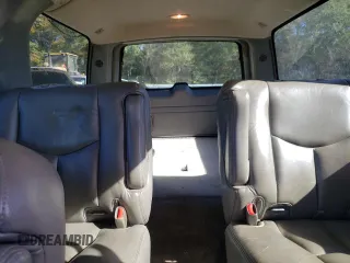 2003 Chevrolet Suburban LT with VIN 3GNEC16Z23G222975, listed as a Copart auction lot 80133404 with 260,113 mi miles and Salvage Title. Bid and sale history available at carsss.com. Image 10.