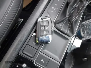 2023 Volkswagen Atlas SE с VIN 1V2JC2CA0PC204154, выставлен на аукционе IAAI как лот 41657187 с пробегом 22 624 миль миль и . История ставок и продаж доступна на DreamBid. Изображение 11.