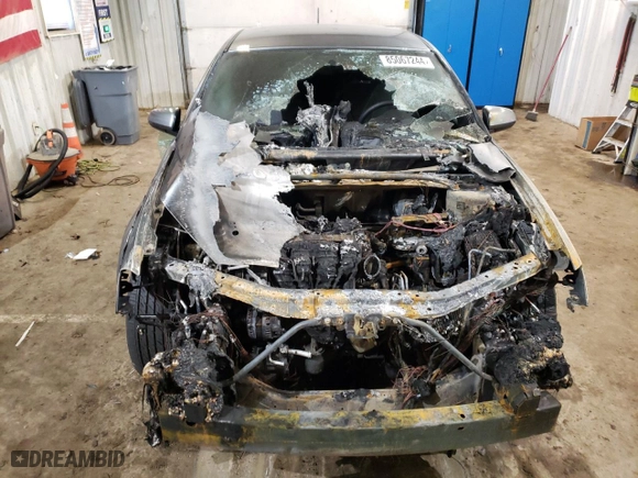 2013 Dodge Avenger SXT with VIN 1C3CDZCB7DN552353, listed as a Copart auction lot 85067244 with 0 mi miles and Salvage Title. Bid and sale history available at carsss.com. Image 5.