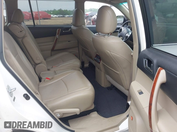 2012 Toyota Highlander Limited с VIN 5TDYK3EHXCS065369, выставлен на аукционе IAAI как лот 42103122 с пробегом 174 310 миль миль и . История ставок и продаж доступна на DreamBid. Изображение 8.