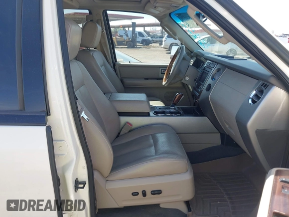 2008 Ford Expedition Limited z VIN 1FMFU19568LA06913, wystawiony jako IAAI lot #42324971 z przebiegiem 154 271 mil mil oraz . Historia ofert i sprzedaży dostępna na DreamBid. Obrazek 5.