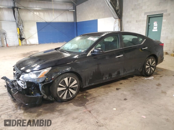 2019 Nissan Altima S z VIN 1N4BL4BV3KC147484, wystawiony jako Copart lot #54048575 z przebiegiem 150 083 mil mil oraz Czysty tytuł • Clean title. Historia ofert i sprzedaży dostępna na DreamBid. Obrazek 1.