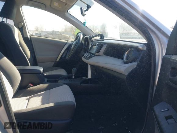 2013 Toyota RAV4 LE with VIN JTMZFREV9DD000690, listed as a IAAI auction lot 41575027 with 123,038 mi miles. Bid and sale history available at carsss.com. Image 5.