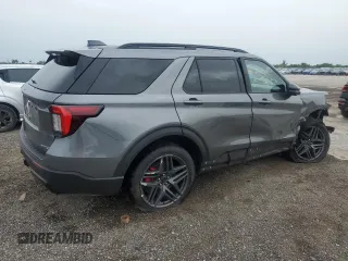 2025 Ford Explorer ST-Line z VIN 1FMUK8KH7SGB39545, wystawiony jako Copart lot #59677815 z przebiegiem 4 863 mil mil oraz Nie do naprawy • Non repairable. Historia ofert i sprzedaży dostępna na DreamBid. Obrazek 3.
