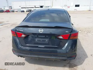2020 Nissan Altima 2.5 SL with VIN 1N4BL4EV3LC160149, listed as a IAAI auction lot 41774085 with 106,605 mi miles. Bid and sale history available at carsss.com. Image 16.