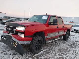2006 Chevrolet Silverado 1500 LT1 with VIN 2GCEK13TX61118887, listed as a IAAI auction lot 41003882 with 171,532 mi miles. Bid and sale history available at carsss.com. Image 18.