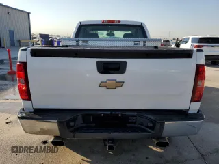 2011 Chevrolet Silverado 1500 Work Truck with VIN 1GCRKPE39BZ128975, listed as a Copart auction lot 76124704 with 180,814 mi miles and Salvage Title. Bid and sale history available at DreamBid. Image 6.