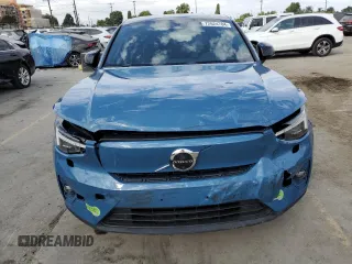 2023 Volvo C40 Recharge Pure Electric Ultimate with VIN YV4ED3GM8P2047583, listed as a Copart auction lot 72624784 with 12,484 mi miles and Salvage Title. Bid and sale history available at carsss.com. Image 5.