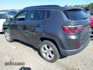 2018 Jeep Compass Altitude with VIN 3C4NJDBBXJT202826, listed as a IAAI auction lot 42012645 with 125,839 mi miles and . Bid and sale history available at carsss.com. Image 3.