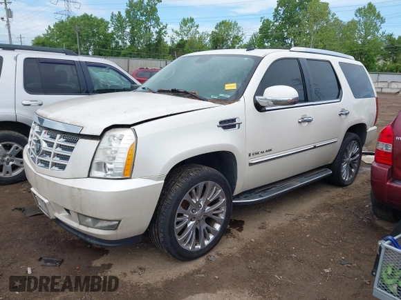 2007 Cadillac Escalade z VIN 1GYFK63837R304030, wystawiony jako IAAI lot #42198618 z przebiegiem 202 093 mil mil oraz . Historia ofert i sprzedaży dostępna na DreamBid. Obrazek 2.