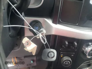 2021 Ford F-150 XL с VIN 1FTFW1ED5MFB95803, выставлен на аукционе IAAI как лот 42780125 с пробегом 3 535 миль миль и . История ставок и продаж доступна на DreamBid. Изображение 4.