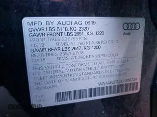 2019 Audi Q3 Premium with VIN WA1AECF32K1076724, listed as a Copart auction lot 63577832 with 32,644 mi miles. Bid and sale history available at carsss.com. Image 10.