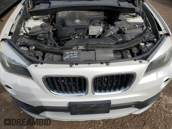 2015 BMW X1 xDrive28i with VIN WBAVL1C58FVY28445, listed as a Copart auction lot 49148015 with 144,319 mi miles and Clean Title. Bid and sale history available at carsss.com. Image 12.