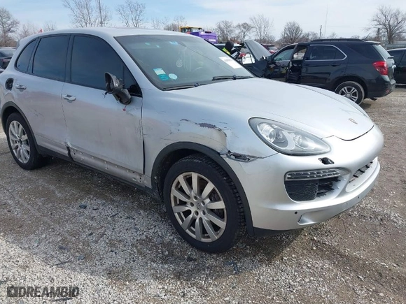 2012 Porsche Cayenne with VIN WP1AA2A20CLA08498, listed as a IAAI auction lot 41859811 with 96,091 mi miles. Bid and sale history available at carsss.com. Image 1.